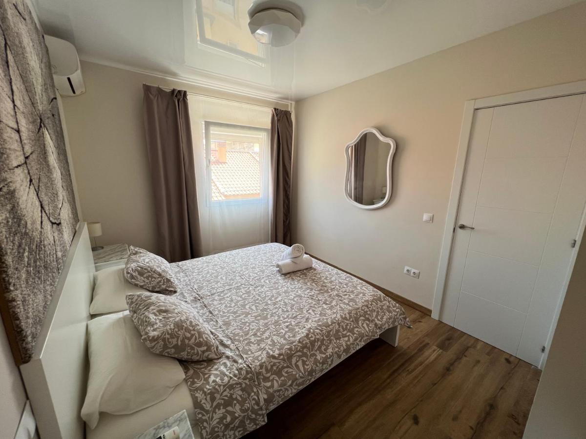 Genuar Apartments Malaga Center. Free Parking Exterior photo
